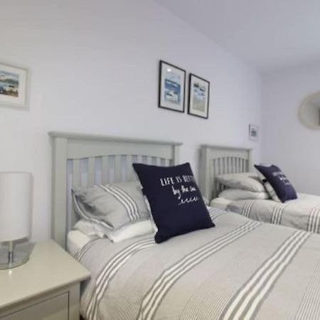 Middle Chine - 2 Bedroom Holiday Home Bournemouth Ngoại thất bức ảnh